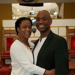 Meet your Posher, Shawndra